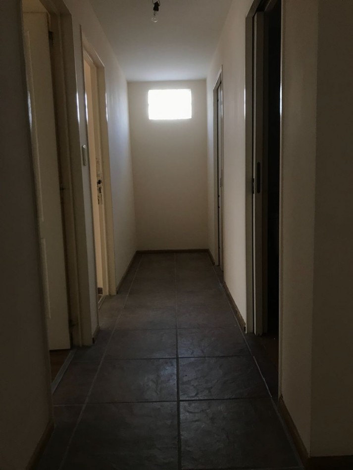 3 AMBIENTES - DOS BAÑOS EN EL CORAZON DE FLORES - PISO 3