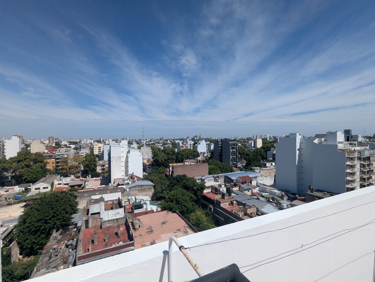 MONOAMBIENTE EN ESPECTACULAR UBICACION TODO LUZ
