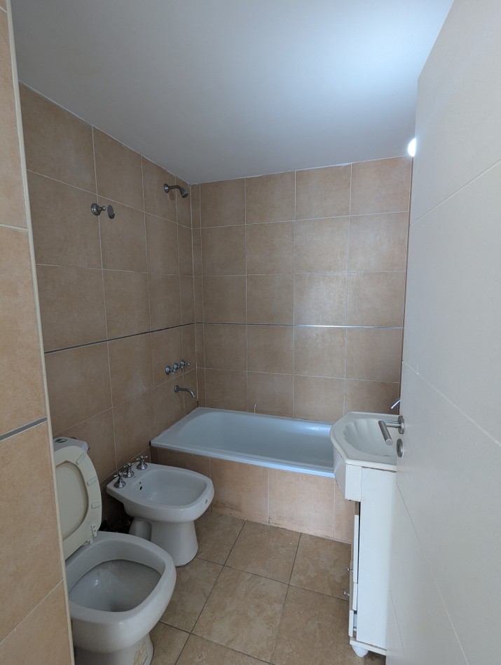 ALQUILER MONOAMBIENTE  EN FLORES-CERCA SUBTE -OPORTUNIDAD!!!