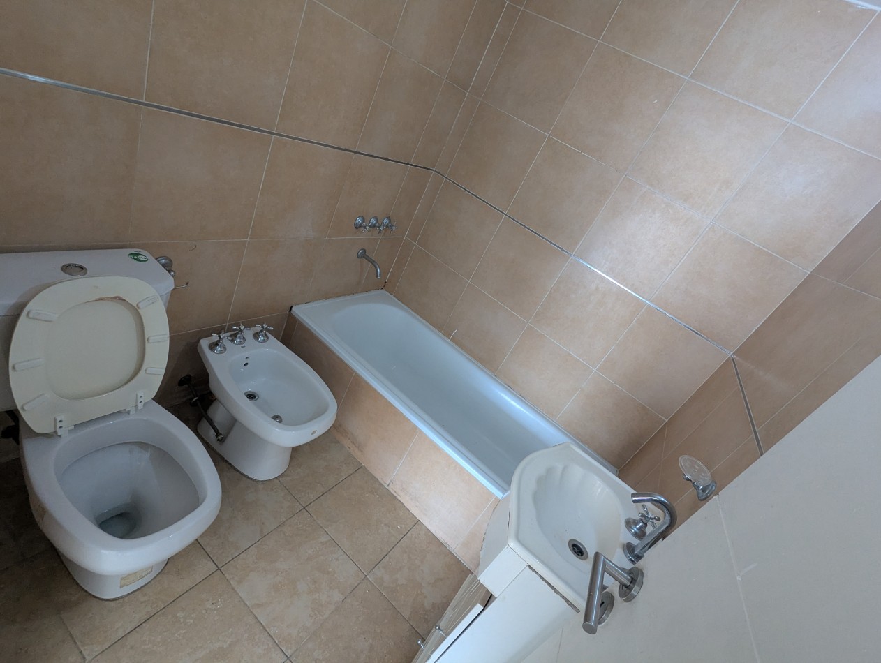 ALQUILER MONOAMBIENTE  EN FLORES-CERCA SUBTE -OPORTUNIDAD!!!