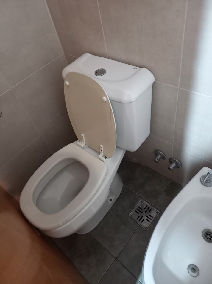  MAGNIFICO 2 AMB CON COCHERA  EN ALQUILER -CABALLITO-!!!HERMOSO  LUMINOSO!!!