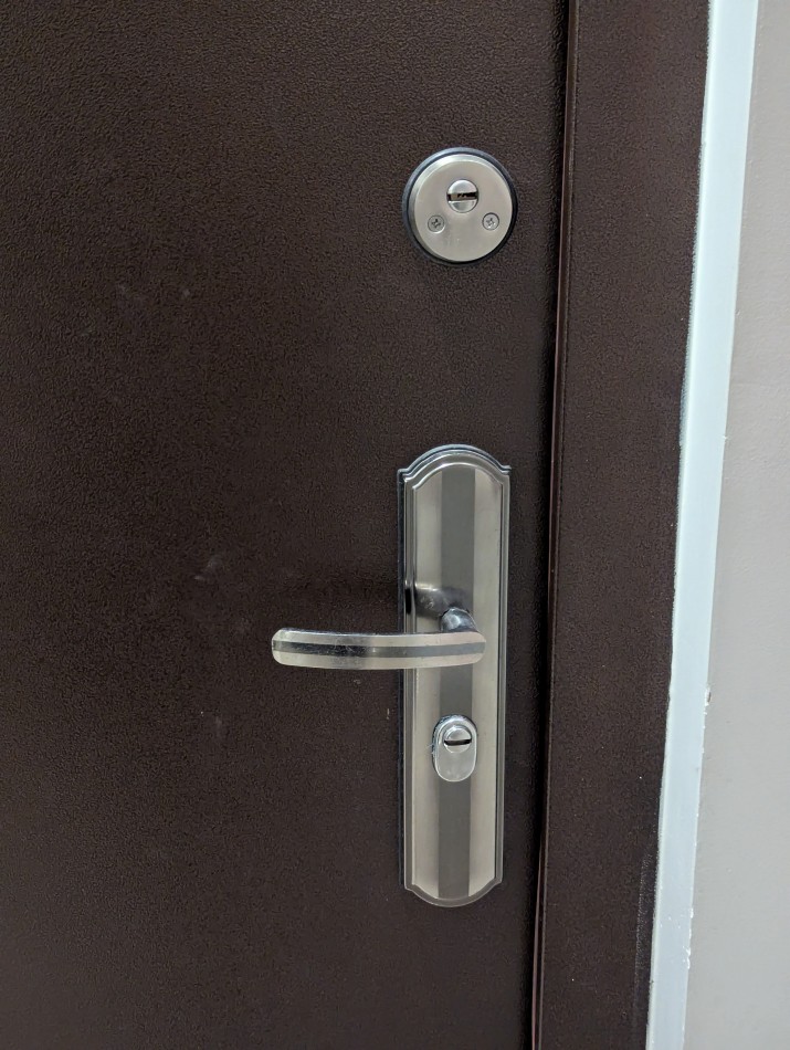 CATEGORIA EN TRES AMBIENTES. LAS CAÑITAS. CON COCHERA