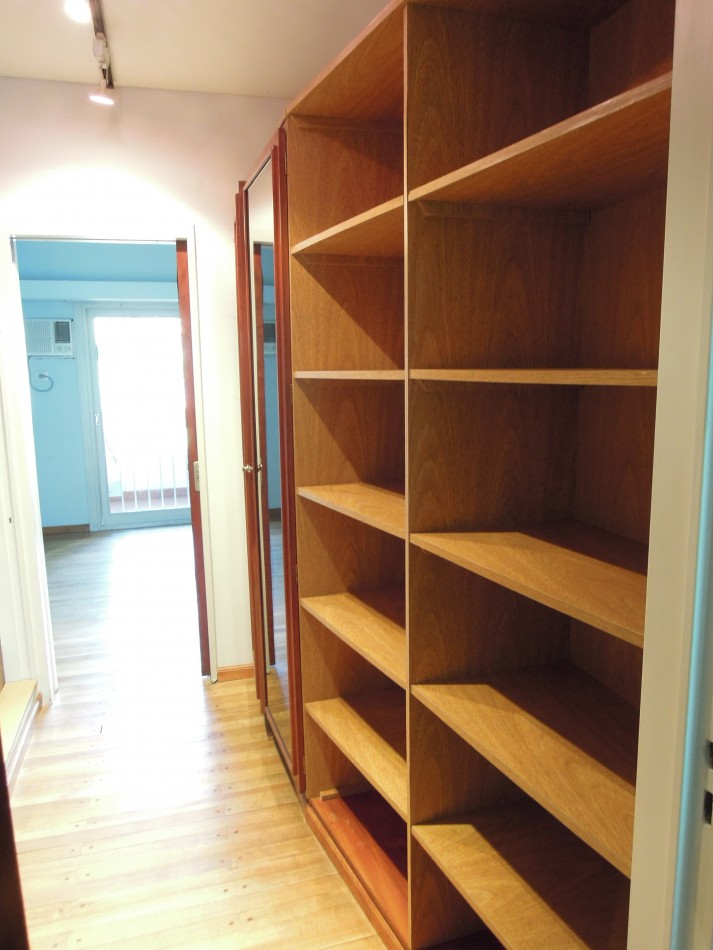 CASA DE CATEGORIA 5 DORMITORIOS