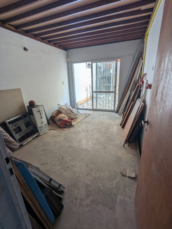 CASA DE CATEGORIA 5 DORMITORIOS