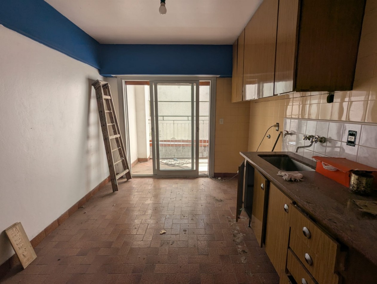 CASA DE CATEGORIA 5 DORMITORIOS