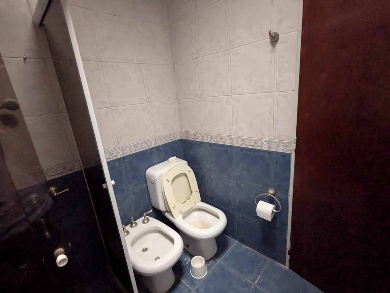 CASA DE CATEGORIA 5 DORMITORIOS