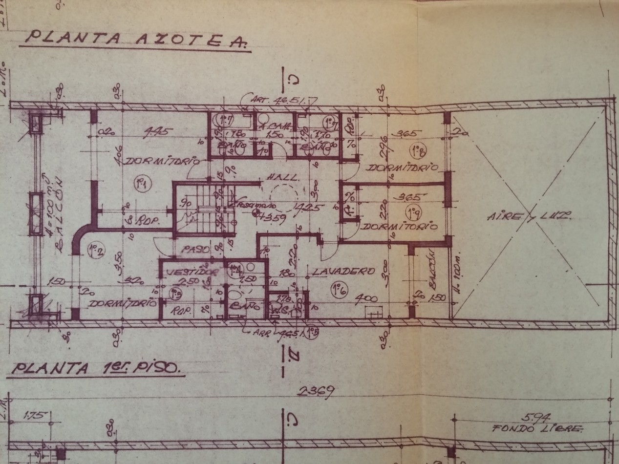 CASA DE CATEGORIA 5 DORMITORIOS
