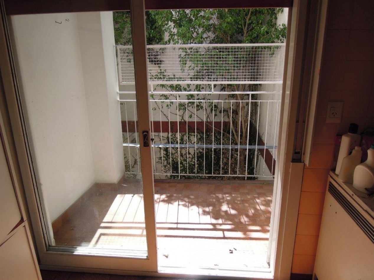 CASA DE CATEGORIA 5 DORMITORIOS