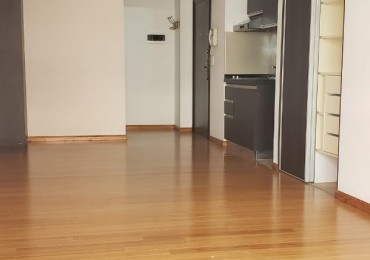 MONOAMBIENTE EN LAS CAÑITAS - CUARTO PISO - CATEGORIA